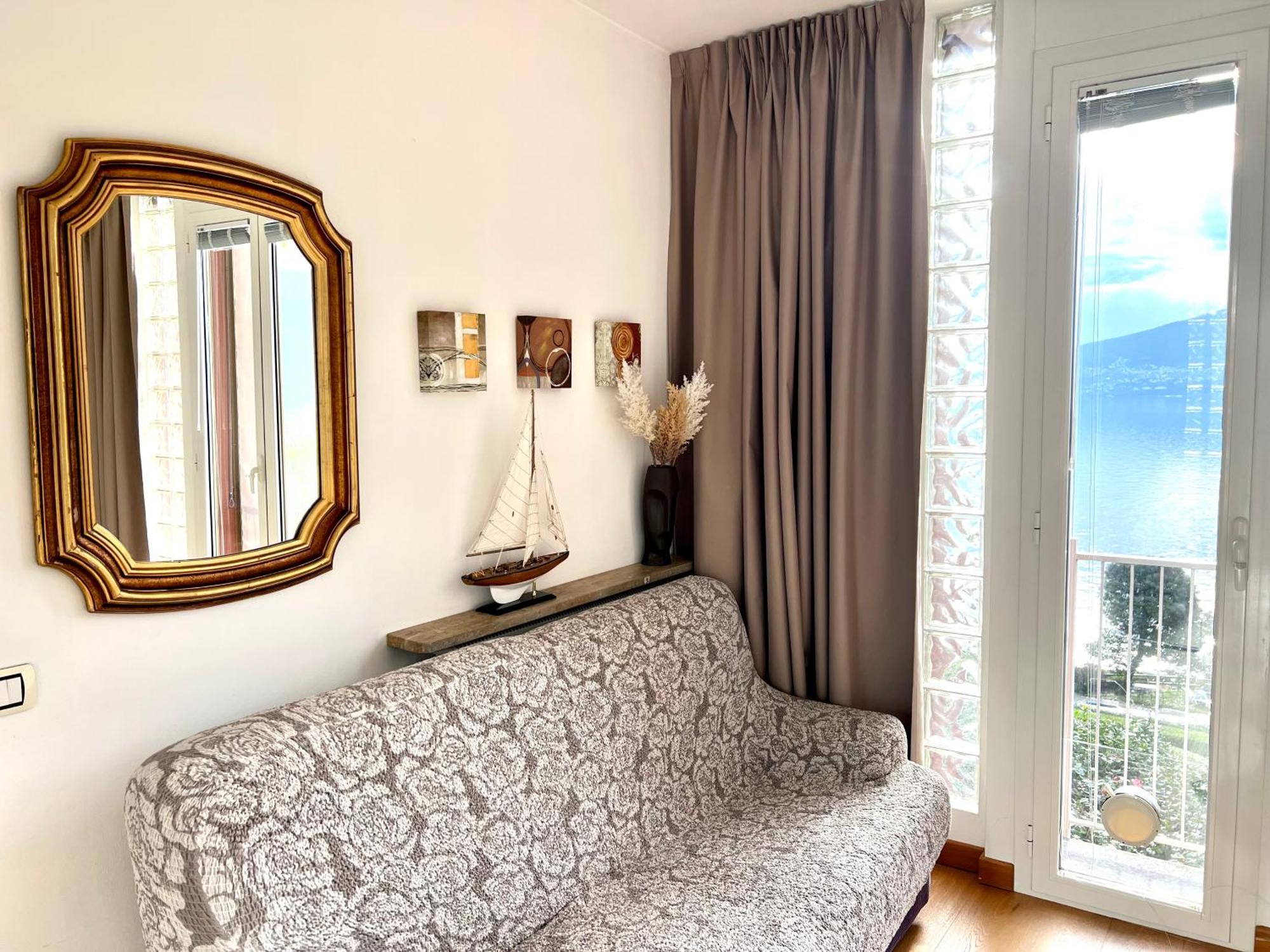 Elizaveta Apartamento Oggebio Exterior foto